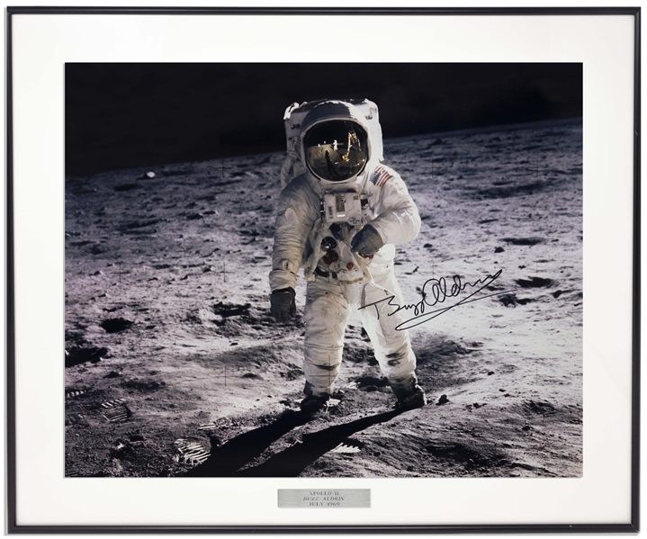 Buzz Aldrin 20'' x 16'' Photo Signed of the First Lunar Landing